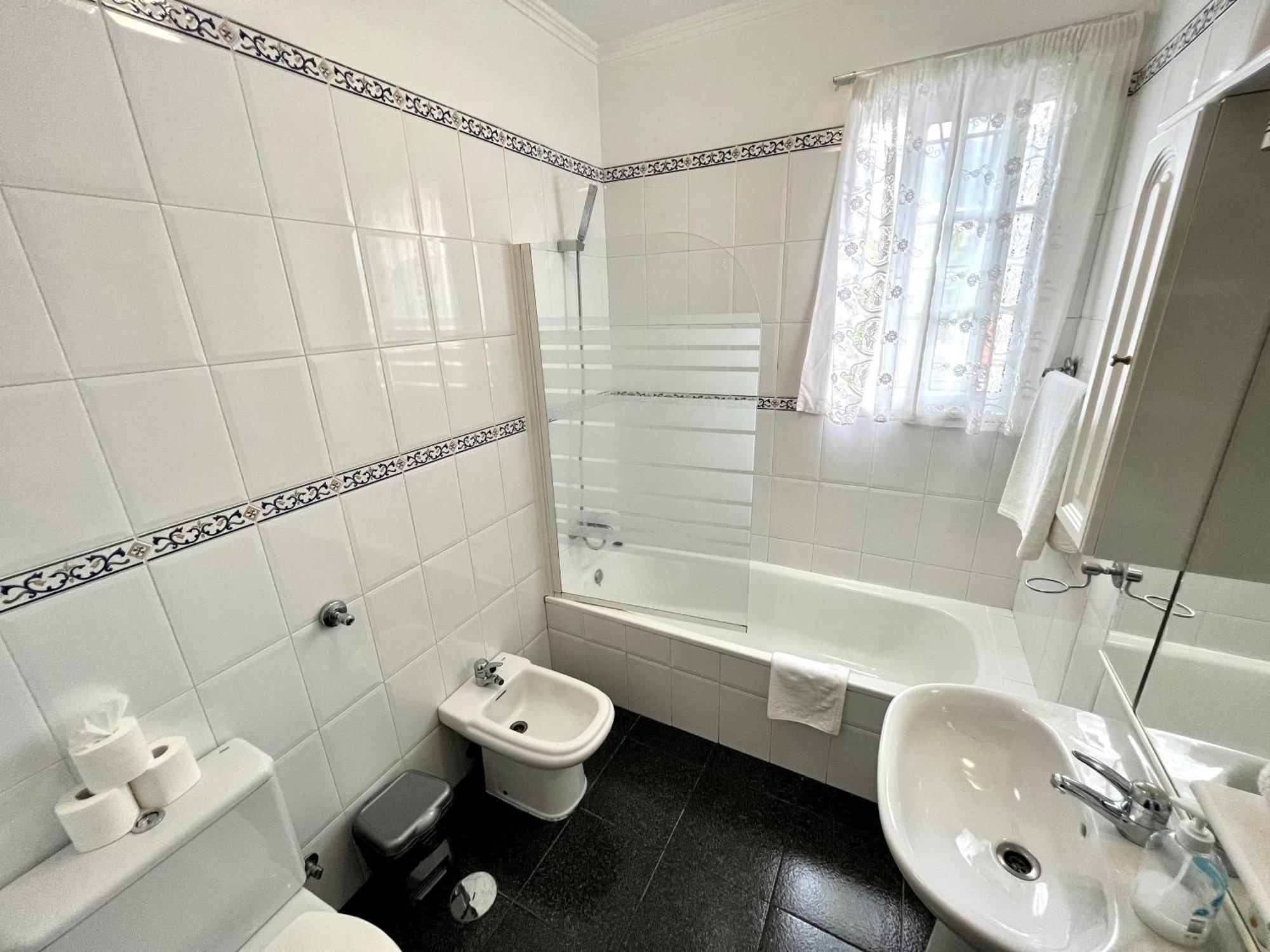 Classic Tranquil Madeiran 4-Bedroom Villa Funchal Exterior photo